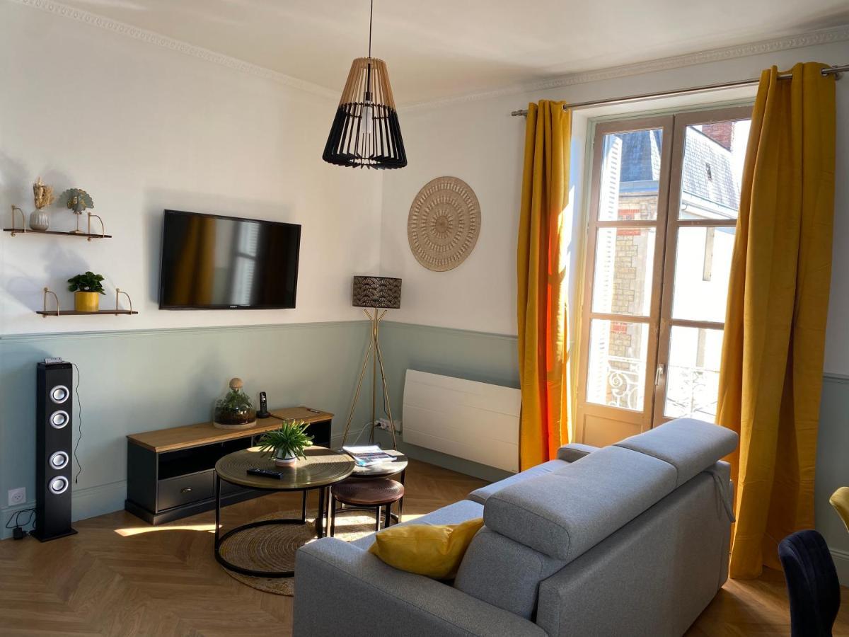 Charmant appartement aux portes du Périgord noir Terrasson Esterno foto